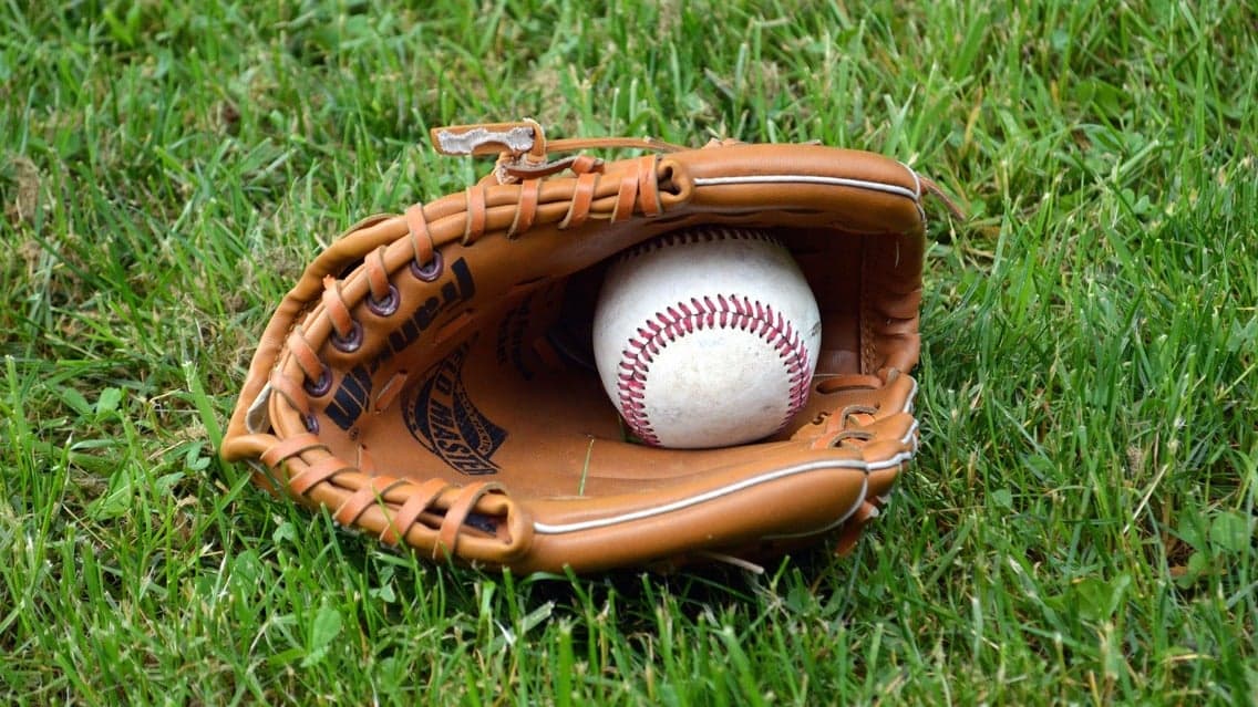Vancouver Canadians vs. Everett AquaSox at Nat Bailey Stadium